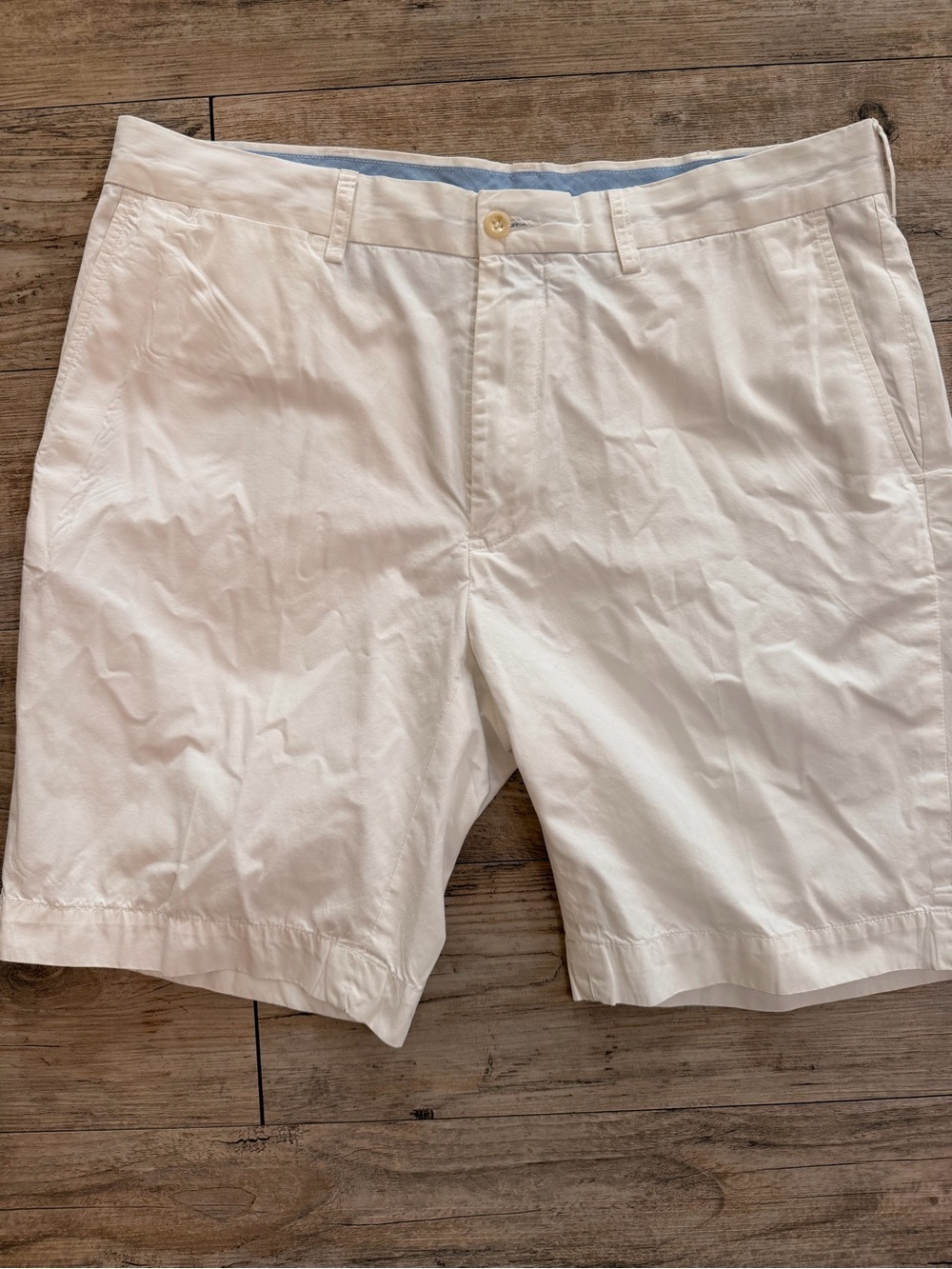 Ralph Lauren 9”, 34 waist Men's White Cotton Blend Shorts - Classic Tailored Fit